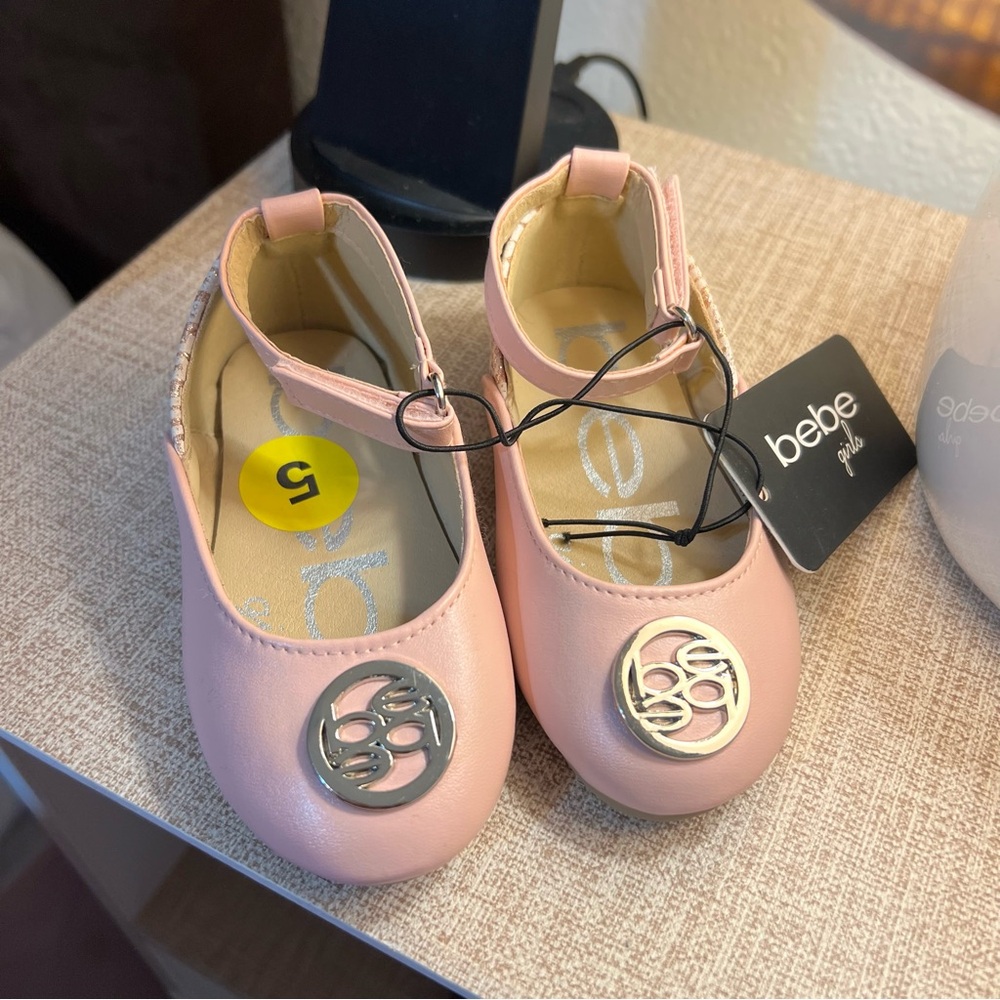 NWT bebe girl shoes size 5